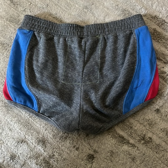 Aviator Nations women’s shorts - Picture 2 of 5